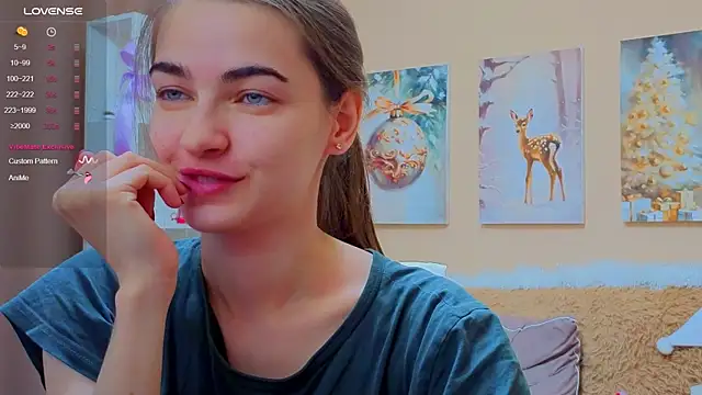 Snapshot of AstoriyaNight chatting on December 16, 9:03 am AstoriyaNight online show from December 16, 9:03 am