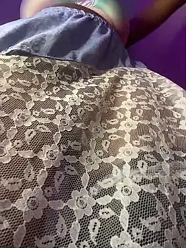 Cherrytowild online show from March 16, 5:39 pm