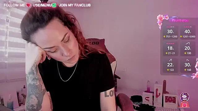 Domina Deivis online show from March 12, 1:08 pm