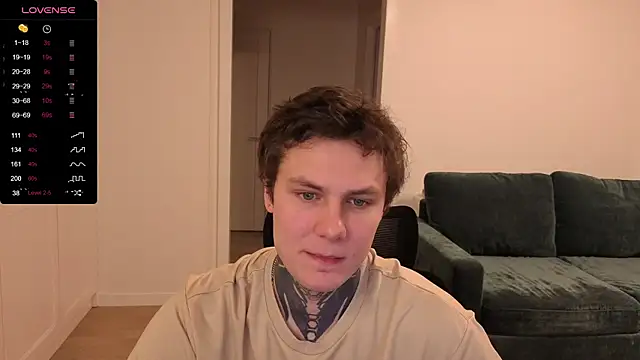 Snapshot of Lechery_boy chatting on February 24, 10:08 pm Lechery boy online show from February 24, 10:08 pm