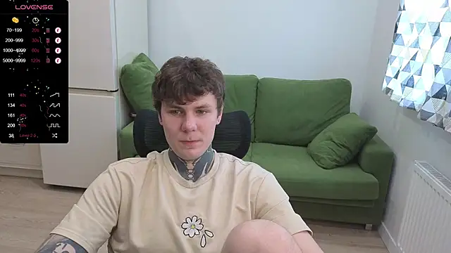 Snapshot of Lechery_boy chatting on June 5, 11:27 am Lechery boy online show from June 5, 11:27 am