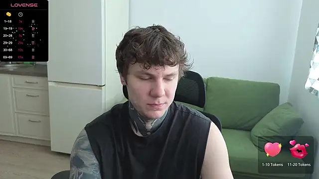 Snapshot of Lechery_boy chatting on June 26, 7:13 am Lechery boy online show from June 26, 7:13 am