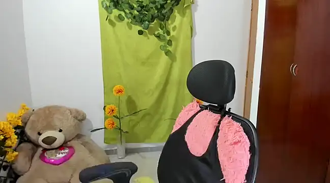 corzoethan online show from February 25, 1:52 am