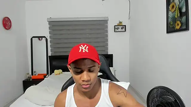 corzoethan online show from December 18, 11:22 pm