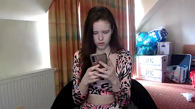 Princess-Lilly online show from February 13, 11:50 am