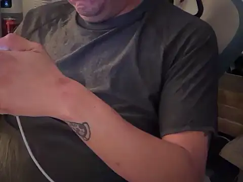 Mikeypnp1494 online show from November 10, 6:07 pm