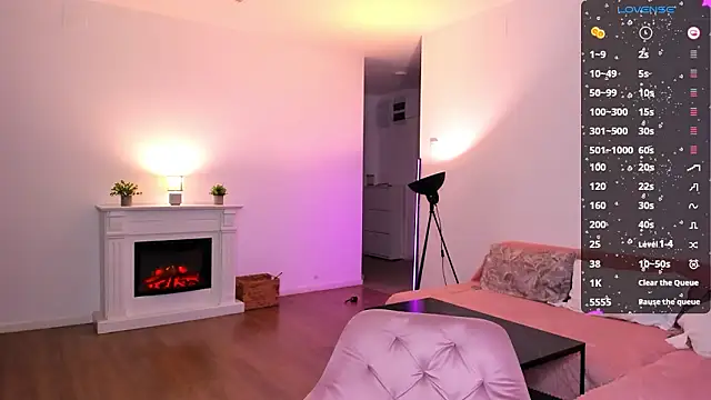 Snapshot of AnysaSmith chatting on February 1, 9:13 pm AnysaSmith online show from February 1, 9:13 pm