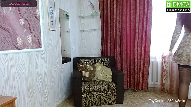 Linda Ernestine online show from November 27, 7:43 am