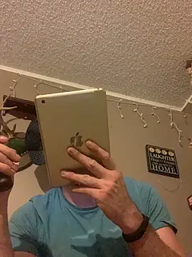 Snapshot of SexyCeleb chatting on November 17, 11:54 pm SexyCeleb online show from November 17, 11:54 pm