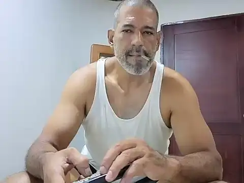jackbigcock11 online show from July 28, 12:48 pm