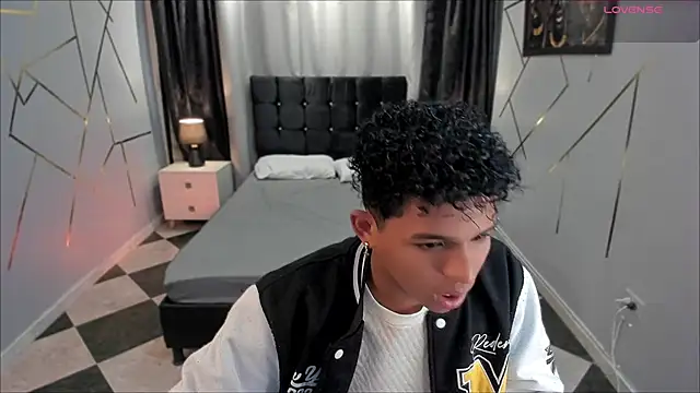 Noah Smith04 online show from February 22, 1:46 pm