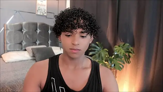 Noah Smith04 online show from November 19, 12:27 pm