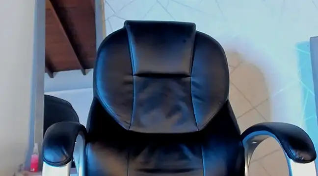 NoahhBrown online show from March 20, 3:34 am