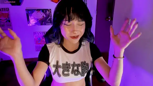 MonxxsLove online show from June 20, 3:31 am