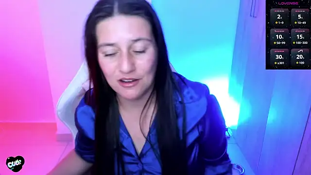 Snapshot of Saskyaa chatting on July 7, 3:09 am Saskyaa online show from July 7, 3:09 am