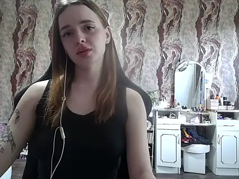 samanta55555 online show from May 7, 1:16 pm