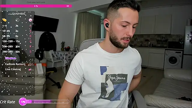 ZackFraser online show from February 11, 8:26 am