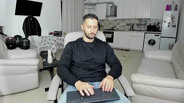 ZackFraser online show from September 25, 4:54 pm