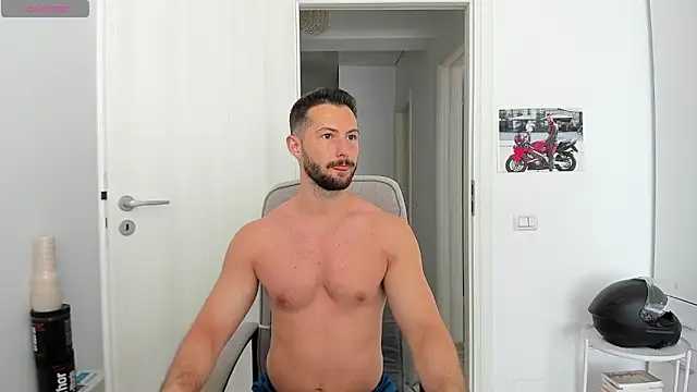 ZackFraser online show from June 18, 9:09 am