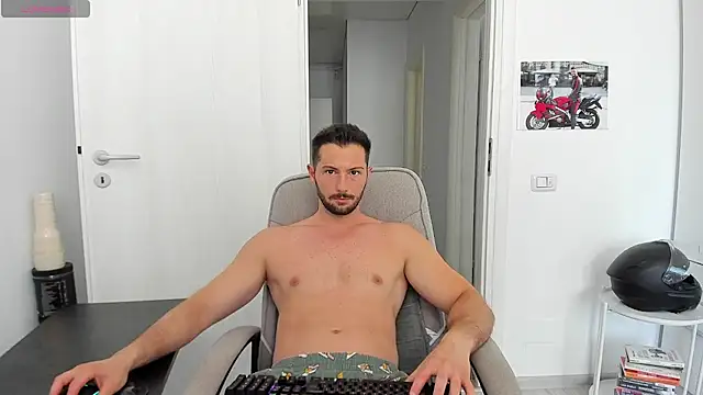 ZackFraser online show from June 28, 9:48 am
