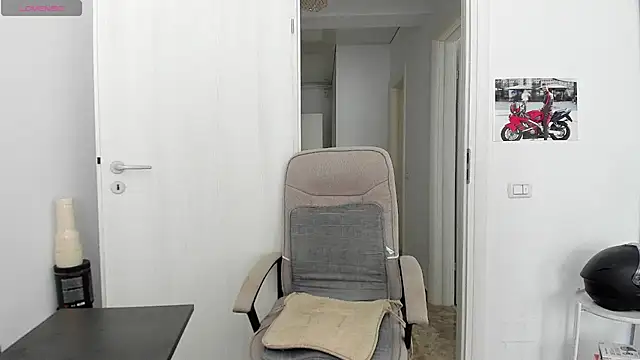 ZackFraser online show from July 1, 6:48 am