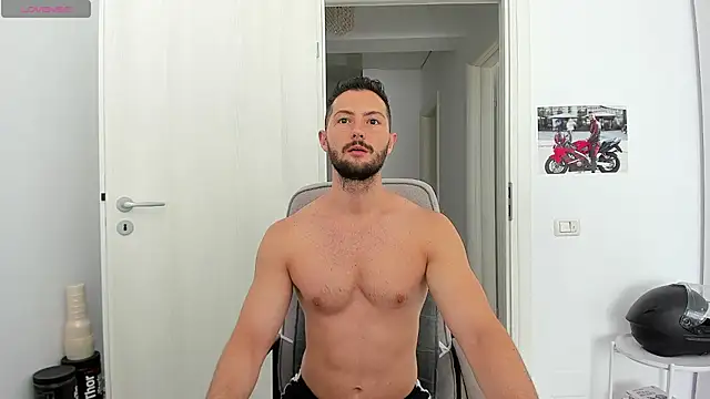 ZackFraser online show from July 13, 8:06 am