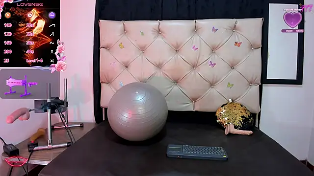 cleopatraa online show from March 3, 6:58 pm