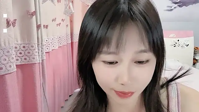 Snapshot of Shleybaby chatting on October 28, 6:50 am Shleybaby online show from October 28, 6:50 am