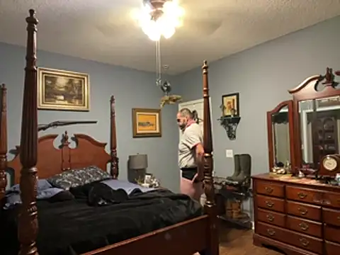 Onesieboy4daddys online show from June 17, 1:34 pm