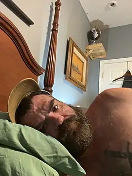 Onesieboy4daddys online show from July 12, 8:38 am