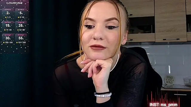 Snapshot of Maria_Shy chatting on February 26, 11:30 am Maria Shy online show from February 26, 11:30 am