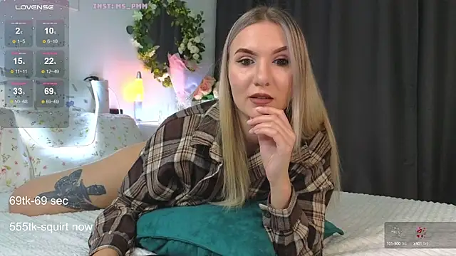 Snapshot of Maria_Shy chatting on September 11, 9:20 am Maria Shy online show from September 11, 9:20 am