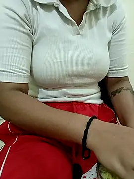 Snapshot of sweet_jia23 chatting on October 30, 4:47 am sweet jia23 online show from October 30, 4:47 am