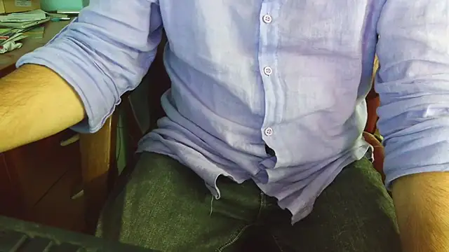 smoothandtiny online show from September 28, 7:14 am