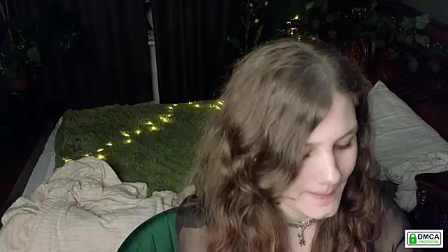 Snapshot of Charlotte_wow chatting on January 7, 10:08 pm Charlotte wow online show from January 7, 10:08 pm