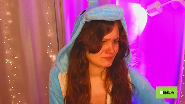 Snapshot of Charlotte_wow chatting on February 3, 12:14 pm Charlotte wow online show from February 3, 12:14 pm