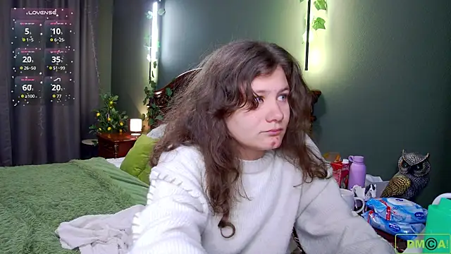 Snapshot of Charlotte_wow chatting on October 23, 6:50 pm Charlotte wow online show from October 23, 6:50 pm