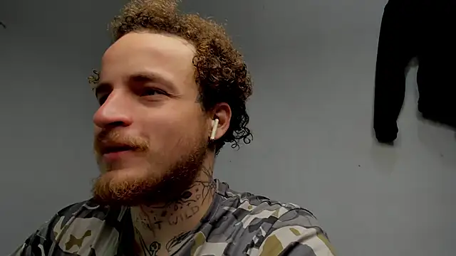 layneinchains online show from November 17, 7:25 am