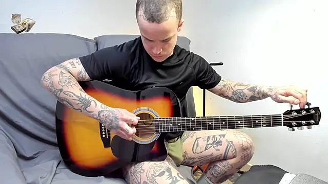 layneinchains online show from February 6, 6:33 pm