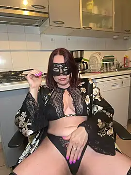 la petite prunette69 online show from April 24, 4:26 am