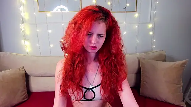 Snapshot of RubyAttwood chatting on February 13, 3:50 am RubyAttwood online show from February 13, 3:50 am