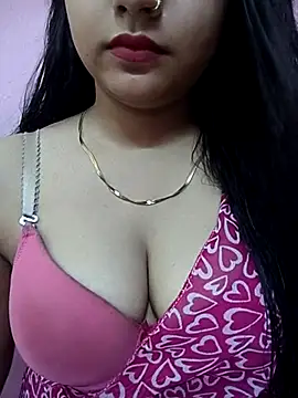 Snapshot of samaya-21 chatting on July 15, 7:46 am samaya-21 online show from July 15, 7:46 am