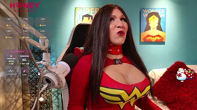 Snapshot of bigboottyxxx chatting on February 12, 4:44 am bigboottyxxx online show from February 12, 4:44 am