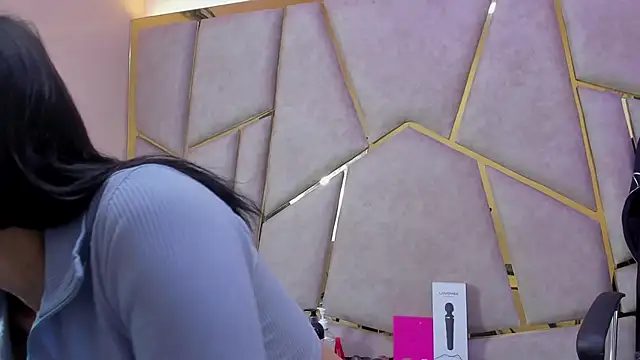Snapshot of Kloe_Candy1 chatting on July 24, 5:49 am Kloe Candy1 online show from July 24, 5:49 am