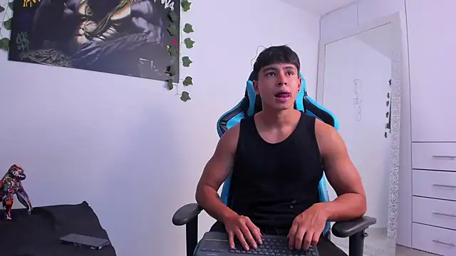 Snapshot of Bray_Kevin chatting on December 3, 1:52 am Bray Kevin online show from December 3, 1:52 am