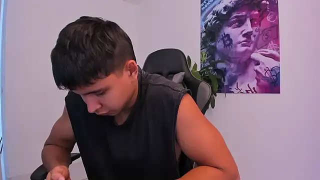 Snapshot of Bray_Kevin chatting on February 7, 1:43 pm Bray Kevin online show from February 7, 1:43 pm