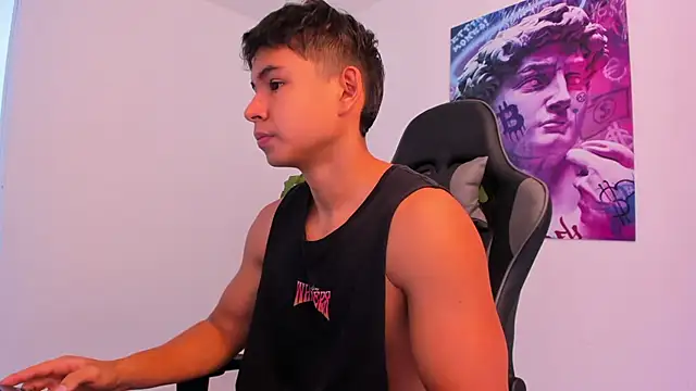 Snapshot of Bray_Kevin chatting on February 11, 3:29 pm Bray Kevin online show from February 11, 3:29 pm