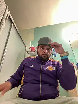 Snapshot of MrDickUdown24_7 chatting on February 20, 5:01 am MrDickUdown24 7 online show from February 20, 5:01 am