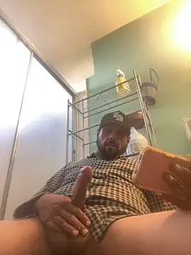 Snapshot of MrDickUdown24_7 chatting on November 2, 4:09 pm MrDickUdown24 7 online show from November 2, 4:09 pm