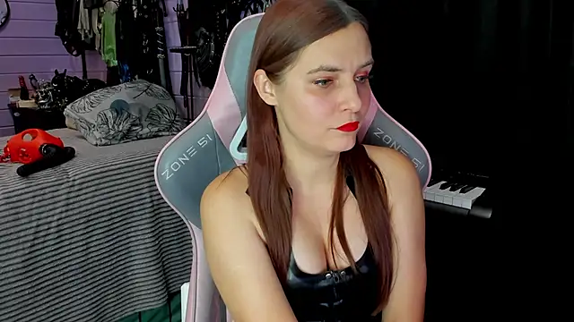 Snapshot of Stroynyash chatting on December 5, 6:26 pm Stroynyash online show from December 5, 6:26 pm